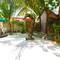 Фото отеля Holiday Lodge Maldives 3* 4