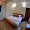 Фото отеля Kamadhoo Inn  14