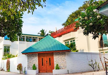 Фото отеля Perla Dhangethi 4*