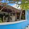 Фото отеля Island Luxury Fehendhoo 2* 1