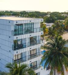 Фото отеля Wings by Hawks Hotels Kamadhoo Baa Atoll