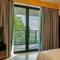Фото отеля Athiri Residence Dhiffushi 3* 4