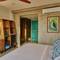 Фото отеля Beach Hotel Dhigurah  1