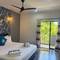 Фото отеля Mathiveri Thundi Inn  8